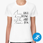 Женская спортивная футболка