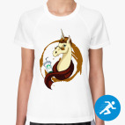 Женская спортивная футболка