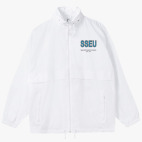 Ветровка с капюшоном