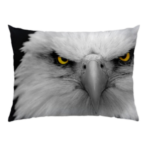 Подушка с принтом орел