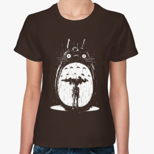 Женская футболка с принтом Тоторо под дождем