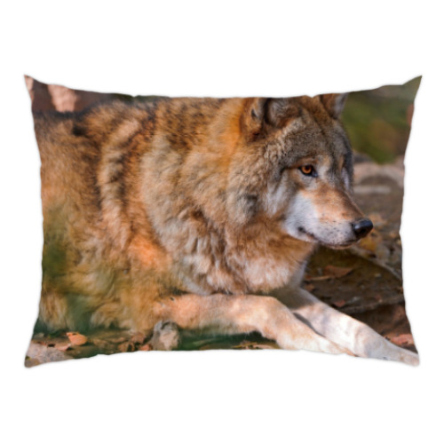 Подушка с принтом Волки