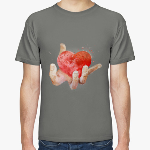 Футболка с принтом Сердце в руке, heart in hand