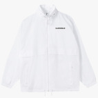 Ветровка с капюшоном