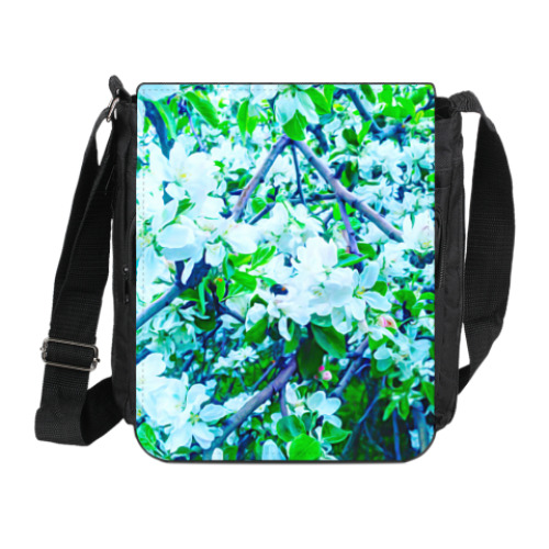 Сумка на плечо (мини-планшет) с принтом Шмель на цветущей яблоне