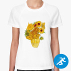 Женская спортивная футболка