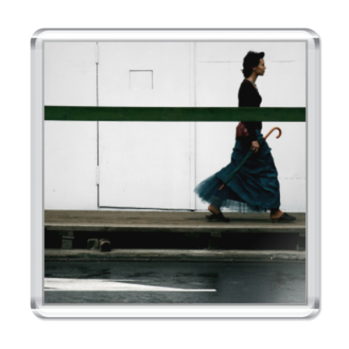 Магнит с принтом В контексте