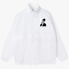 Ветровка с капюшоном