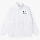 Ветровка с капюшоном