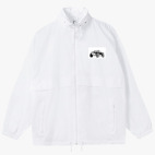 Ветровка с капюшоном