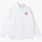 Ветровка с капюшоном