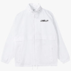 Ветровка с капюшоном