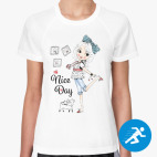 Женская спортивная футболка