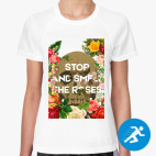 Женская спортивная футболка