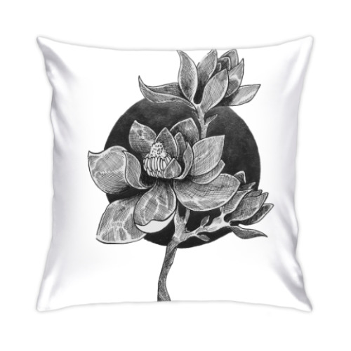 Подушка с принтом Магнолия