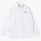 Ветровка с капюшоном