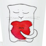 У котика любовь