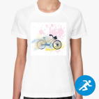 Женская спортивная футболка