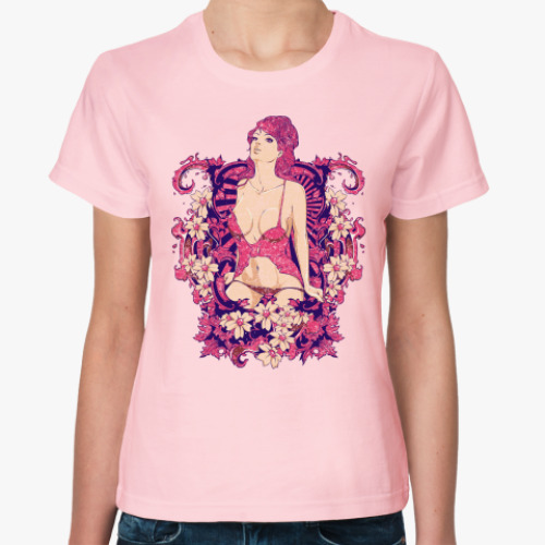 Женская футболка с принтом Woman In Red