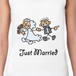 Молодожены