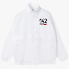 Ветровка с капюшоном