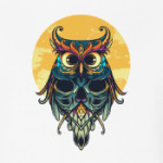 Сова на фоне Луны