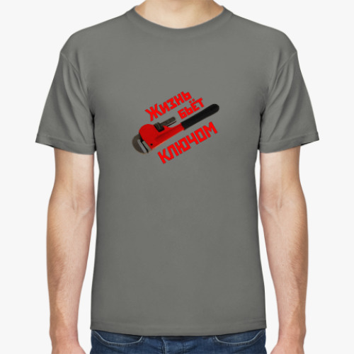 Футболка с принтом Ключ трубный