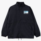 Ветровка с капюшоном