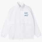 Ветровка с капюшоном