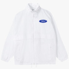 Ветровка с капюшоном