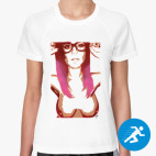 Женская спортивная футболка