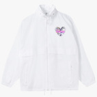 Ветровка с капюшоном