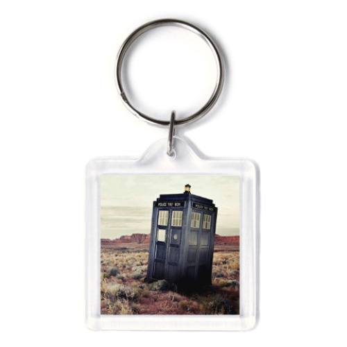 Брелок с принтом TARDIS In The Desert