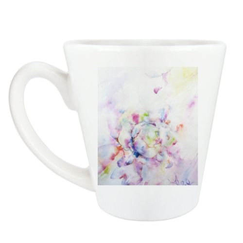 Чашка Латте с принтом Распускающаяся роза