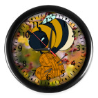 Шмель с мотком