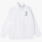 Ветровка с капюшоном