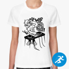 Женская спортивная футболка