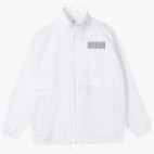 Ветровка с капюшоном