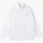 Ветровка с капюшоном