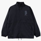 Ветровка с капюшоном