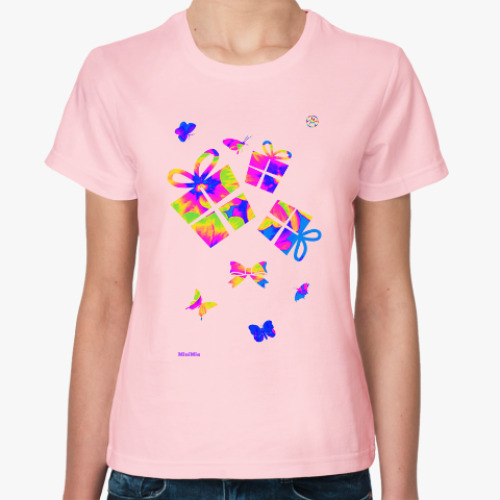 Женская футболка с принтом Люблю подарки