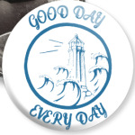 маяк и море