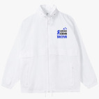 Ветровка с капюшоном