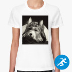 Женская спортивная футболка