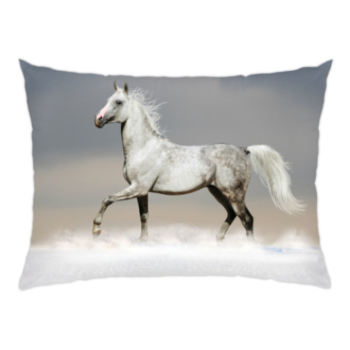 Подушка с принтом Horse