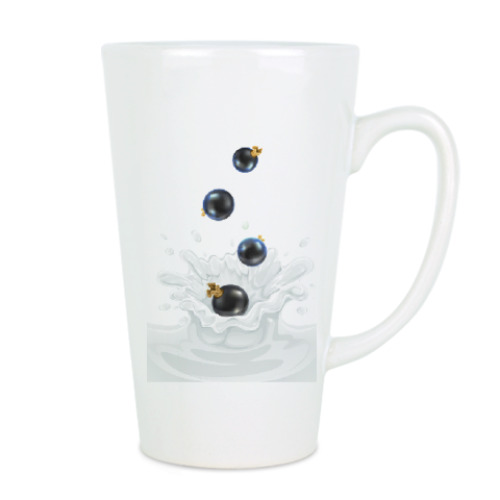 Чашка Латте с принтом Молоко с ягодой