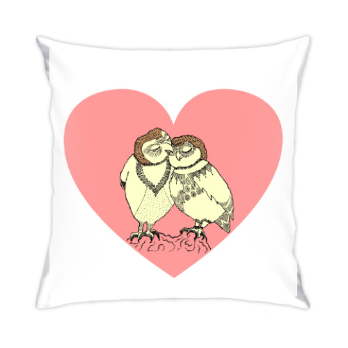 Подушка с принтом Совы влюбленные сердечко