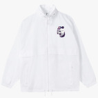 Ветровка с капюшоном