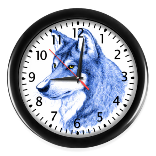 Настенные часы с принтом 'Лесной волк'