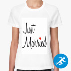 Женская спортивная футболка